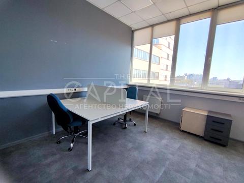 комерційна за адресою Новопольова вул., 24 Д