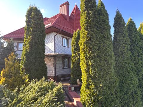 будинок за адресою Вишнева