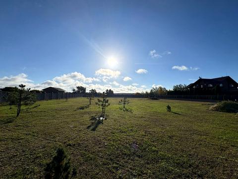 участок по адресу Прибережна