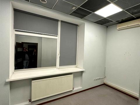 комерційна за адресою Шевченка пров., 4