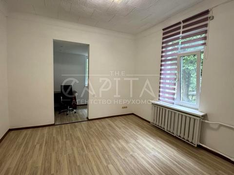 комерційна за адресою Менделєєва вул., 53