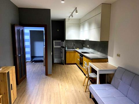 квартира за адресою Академіка Заболотного вул., 15-Б