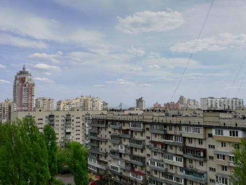 квартира за адресою Володимира Івасюка просп. (Героїв Сталінграду), 27-А