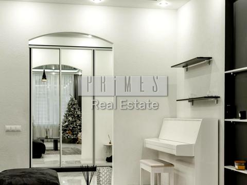 квартира за адресою Андрія Верхогляда вул. (Михайла Драгомирова), 16