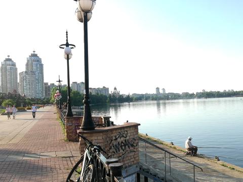 квартира за адресою Володимира Івасюка просп. (Героїв Сталінграду), 27-А