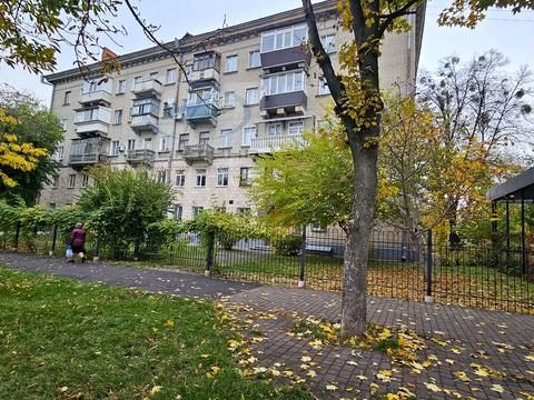 квартира за адресою Небесної Сотні вул., 38