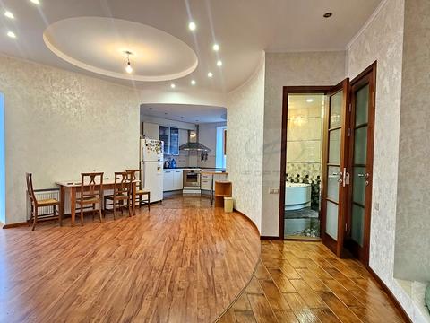 квартира за адресою Небесної Сотні вул., 38