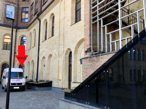 коммерческая по адресу Князей Острожских ул. (Московська), 8