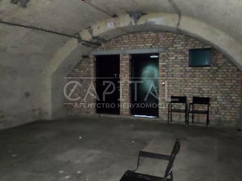 коммерческая по адресу Князей Острожских ул. (Московська), 8