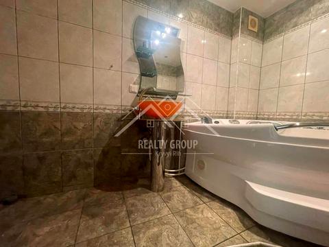 квартира за адресою Миколи Вороного бульв. (Маршала Василевського), 9