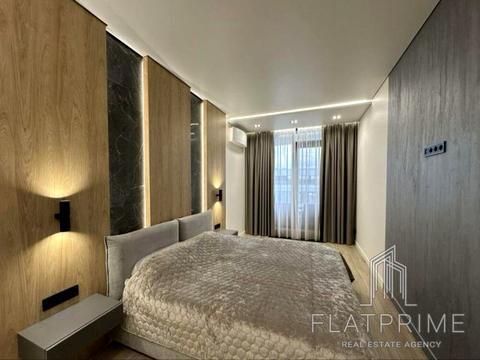 квартира за адресою Олександра Олеся вул., 7