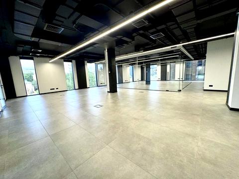 коммерческая по адресу Стельмаха Михаила ул., 3