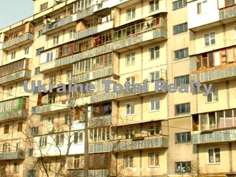 квартира за адресою Ореста Левицького вул. (Академіка Курчатова), 20