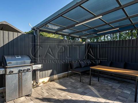 будинок за адресою привітна, 33