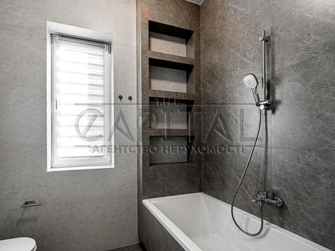 будинок за адресою привітна, 33