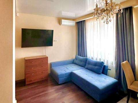 квартира за адресою Подільська вул., 1