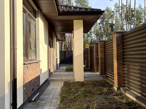 будинок за адресою Буча, Ганни Барвінок