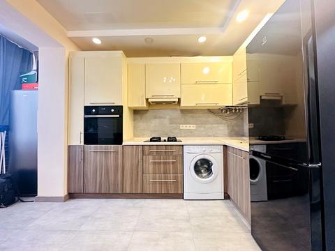 квартира за адресою Подільська вул., 1