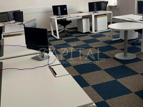 комерційна за адресою Миколи Бажана просп., 14-А