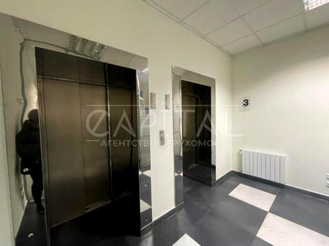 коммерческая по адресу Николая Михновского бульв. (Дружбы Народов), 19