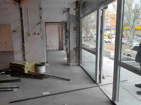 комерційна за адресою Кирила Осьмака вул., 10