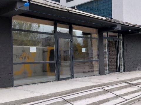 комерційна за адресою Кирила Осьмака вул., 10