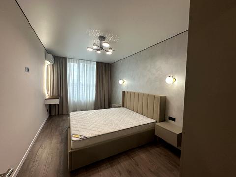 квартира за адресою Степана Бандери вул., 77-Б