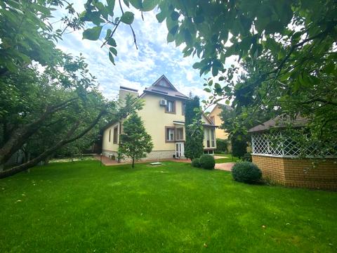 будинок за адресою Польова вул.