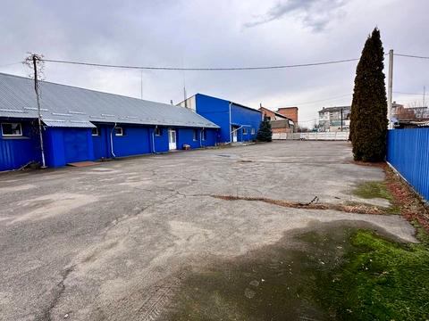 коммерческая по адресу Будівельна, 1