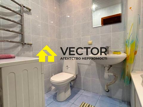 квартира за адресою Ламаний пров., 16