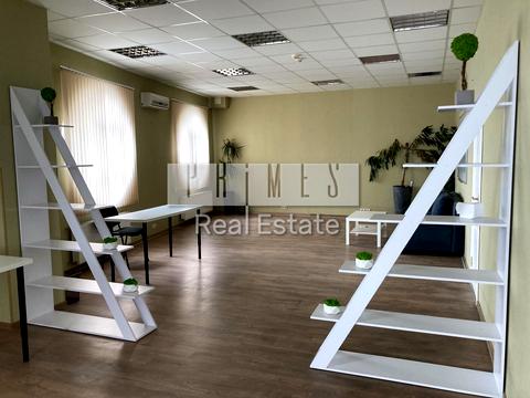 коммерческая по адресу Юрія Іллєнка, 18б