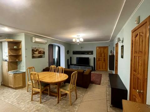 квартира по адресу В Короленко, 2