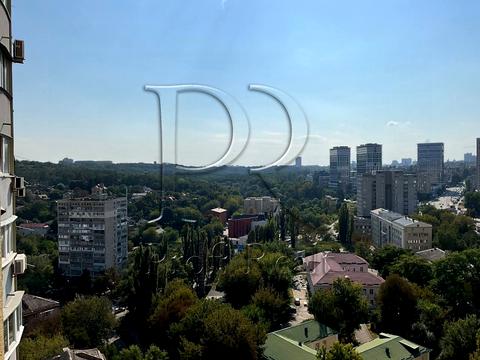 квартира за адресою Київ, Віктора Забіли вул., 5