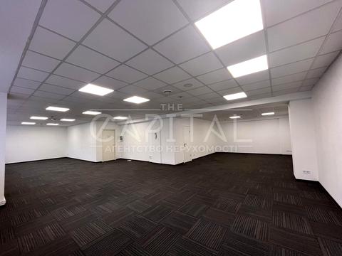 коммерческая по адресу Степана Бандеры просп. (Московський), 9