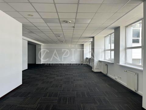 коммерческая по адресу Степана Бандеры просп. (Московський), 9