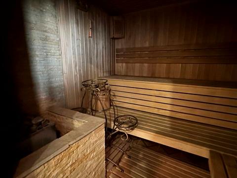 будинок за адресою Вишнева