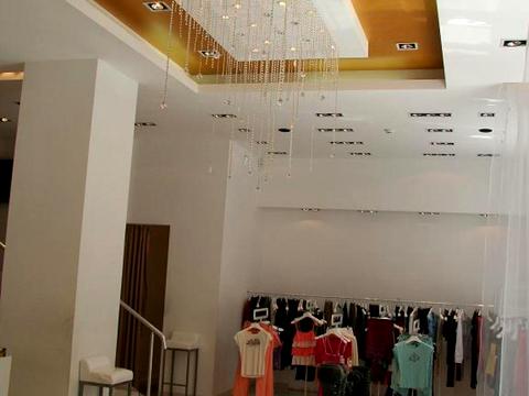 комерційна за адресою Лютеранська вул., 3