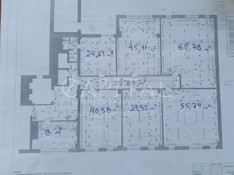 коммерческая по адресу Степана Бандеры просп. (Московський), 1