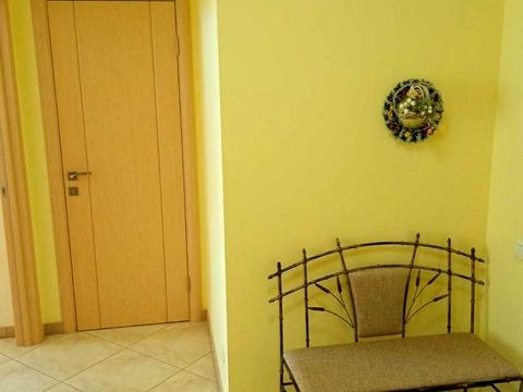 квартира за адресою Середня вул., 2