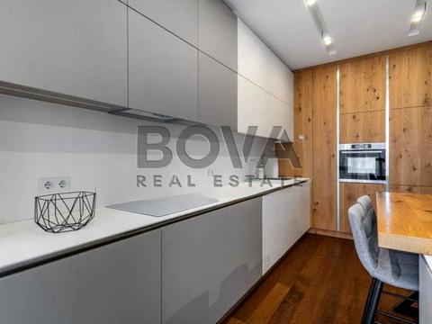 квартира по адресу Андрея Верхогляда ул. (Михайла Драгомирова), 11-В