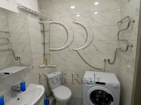 квартира за адресою Героїв Небесної Сотні просп., 18/2