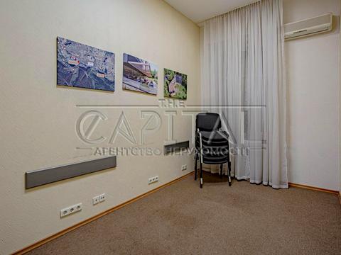 комерційна за адресою Саксаганського вул., 112-А