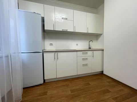 квартира за адресою Софії Русової вул., 7-А