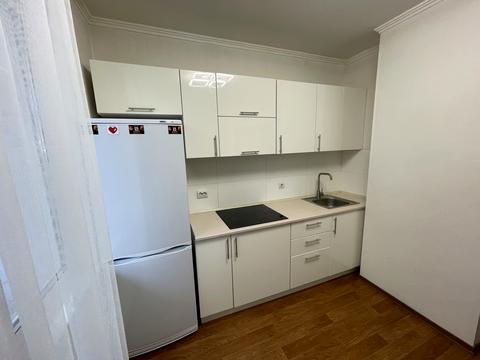 квартира за адресою Софії Русової вул., 7-А