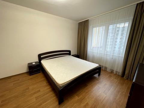 квартира за адресою Софії Русової вул., 7-А