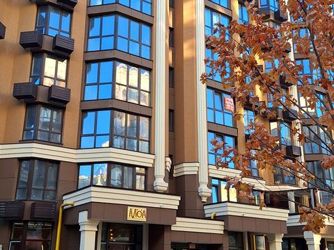 квартира по адресу Молодіжна ул., 10