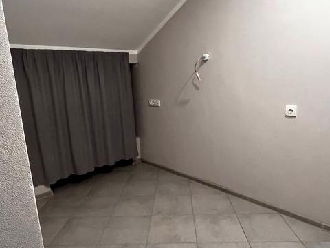 коммерческая по адресу Ефремова ул., 34