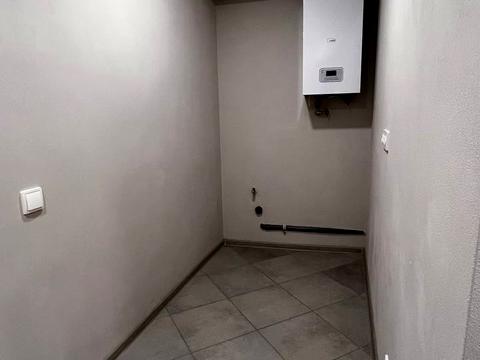 коммерческая по адресу Ефремова ул., 34