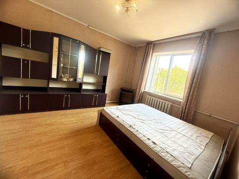 будинок за адресою Центральна вул., 6