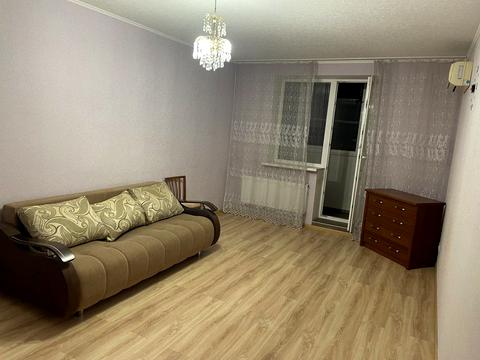 квартира за адресою Петра Григоренка просп. (Маршала Жукова), 14